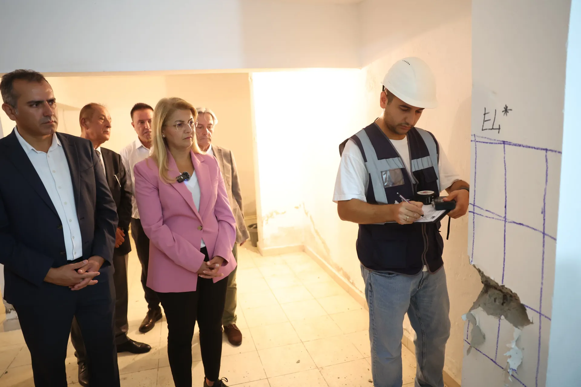 BAKIRKÖY'DE ÜCRETSİZ HIZLI TARAMA TESTLERİNE BAŞLANDI