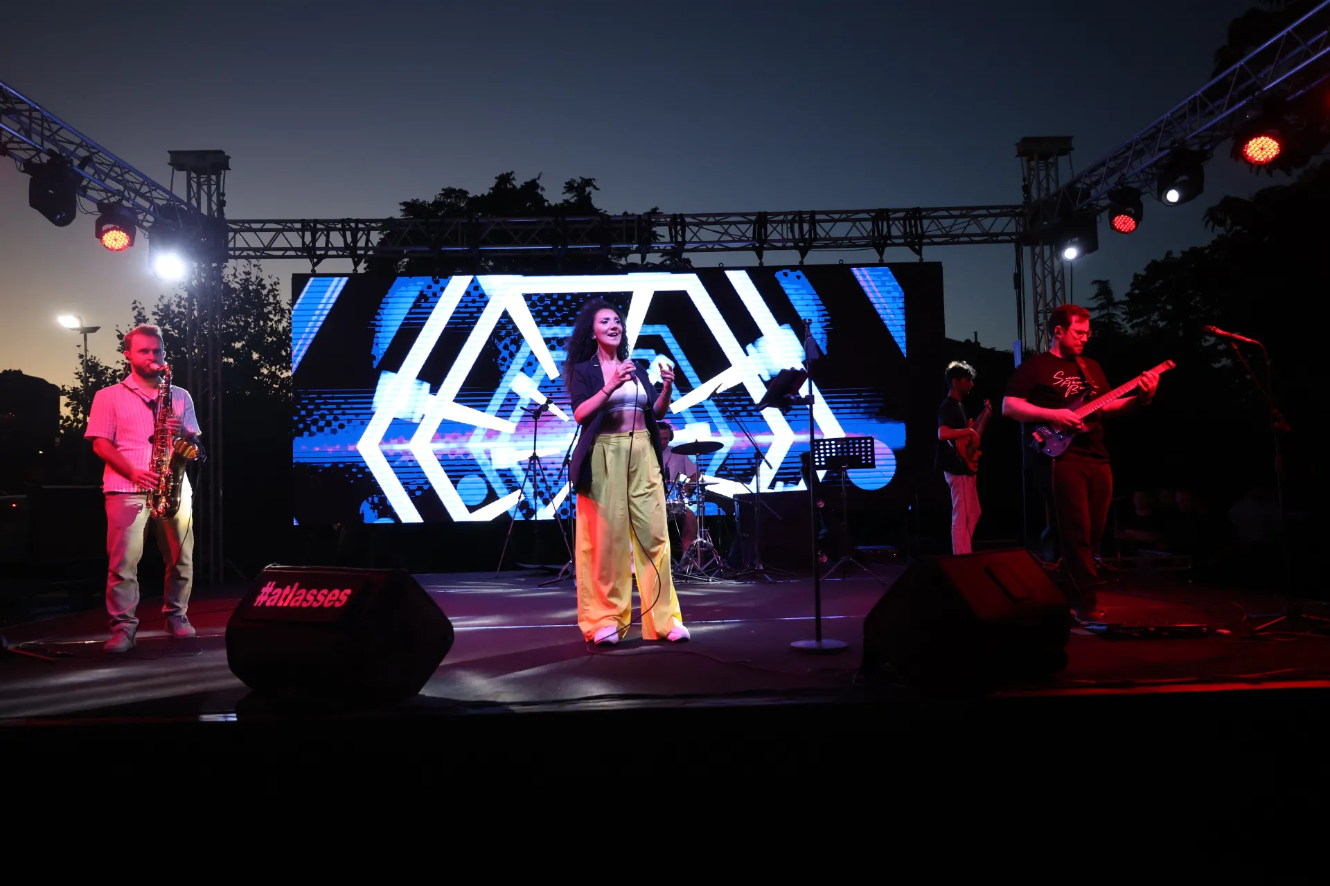 BAKIRKÖYLÜLER GELECEĞİNİ BİRLİKTE PLANLIYOR